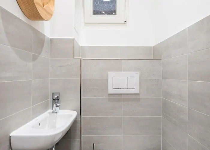 Family Flat Bartolomejska * פראג