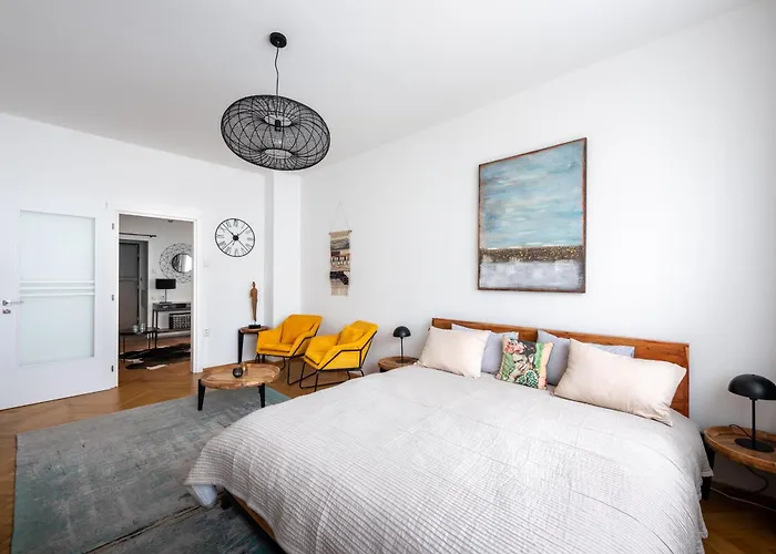 Appartement Family Flat Bartolomejska Praag